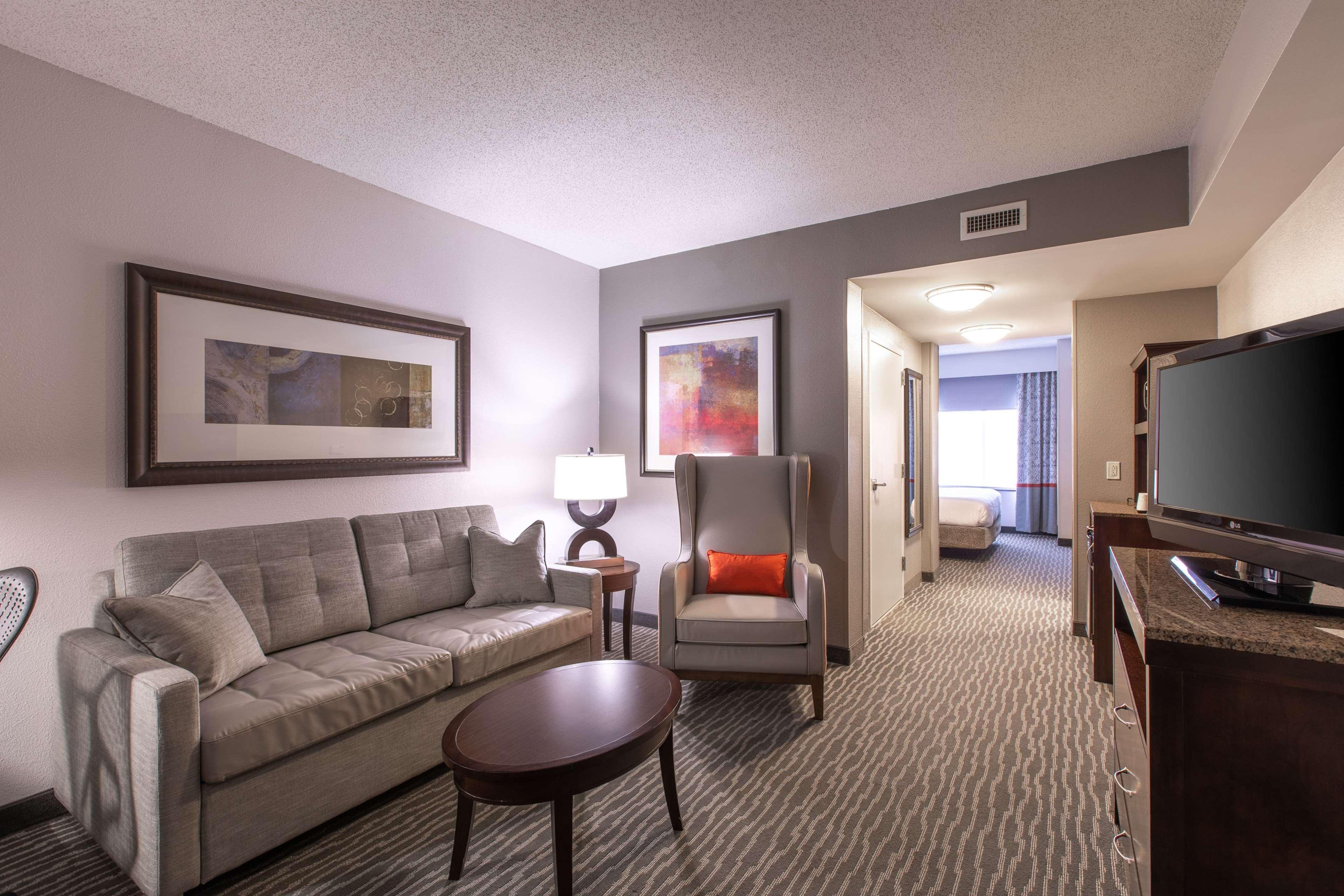 Hilton Garden Inn Lynchburg Extérieur photo